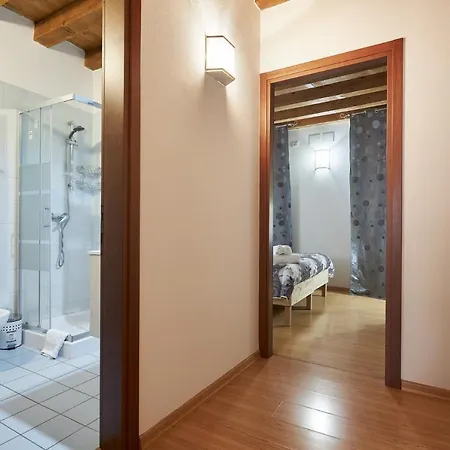 Appartement Next To The Library